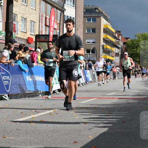 20.09.2026 - PSD Bank Halbmarathon J. Mangold http://msf.ph/oto/10533920 20.09.2026 12:22:14 Ziel 1825, 2996, 3462, 3560, 4337, 4362, 4388, 4666 meine-sportfotos.de