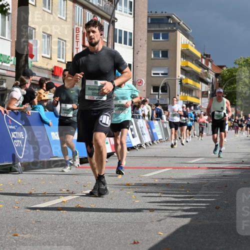 20.09.2026 - PSD Bank Halbmarathon J. Mangold http://msf.ph/oto/10533926 20.09.2026 12:22:14 Ziel 1825, 2996, 3462, 3560, 4337, 4362, 4388, 4666 meine-sportfotos.de