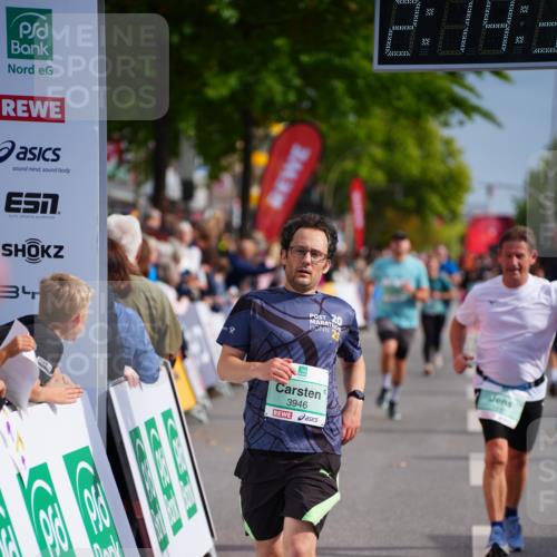20.09.2026 - PSD Bank Halbmarathon LAZAROV Photography http://msf.ph/oto/10534024 20.09.2026 12:14:35 Ziel 1646, 2721, 2834, 3055, 3498, 3946 meine-sportfotos.de