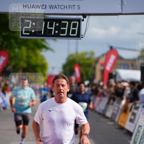20.09.2026 - PSD Bank Halbmarathon LAZAROV Photography http://msf.ph/oto/10534063 20.09.2026 12:14:37 Ziel 1501, 1646, 2415, 2721, 2834, 3055, 3498, 3946 meine-sportfotos.de
