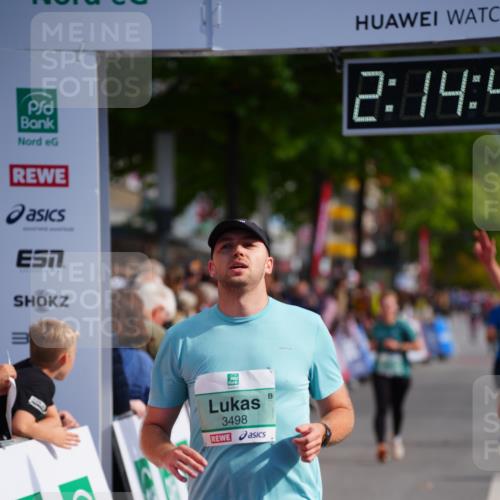 20.09.2026 - PSD Bank Halbmarathon LAZAROV Photography http://msf.ph/oto/10534085 20.09.2026 12:14:40 Ziel 1501, 1646, 2415, 3498, 3946 meine-sportfotos.de