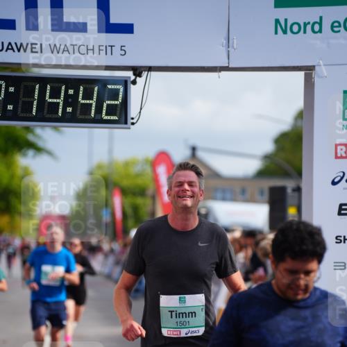 20.09.2026 - PSD Bank Halbmarathon LAZAROV Photography http://msf.ph/oto/10534109 20.09.2026 12:14:42 Ziel 1501, 1646, 1703, 2259, 2415, 3126, 3498, 3946 meine-sportfotos.de