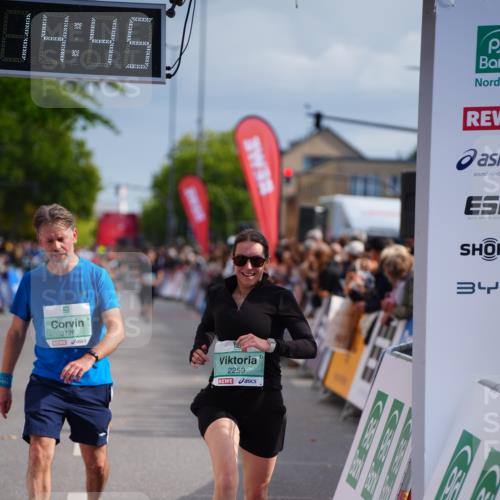 20.09.2026 - PSD Bank Halbmarathon LAZAROV Photography http://msf.ph/oto/10534148 20.09.2026 12:14:45 Ziel 1501, 1703, 2259, 2415, 3126, 3498 meine-sportfotos.de