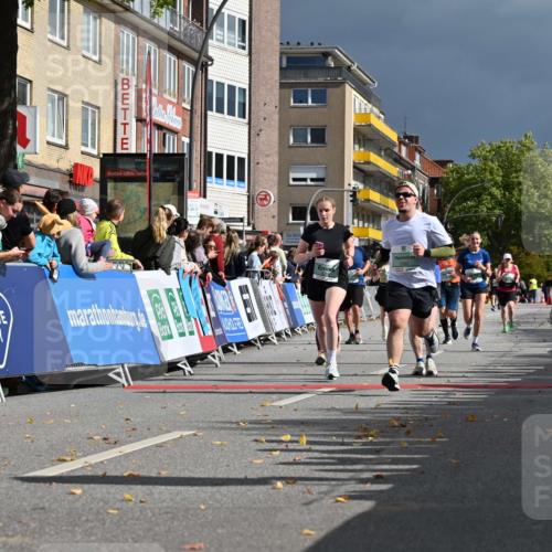 20.09.2026 - PSD Bank Halbmarathon J. Mangold http://msf.ph/oto/10534221 20.09.2026 12:22:33 Ziel 1391, 1767, 1939, 2392, 2710, 3245, 3358, 3541, 4032 meine-sportfotos.de