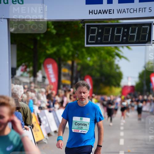 20.09.2026 - PSD Bank Halbmarathon LAZAROV Photography http://msf.ph/oto/10534225 20.09.2026 12:14:47 Ziel 1501, 1703, 2259, 2415, 3126, 3498 meine-sportfotos.de