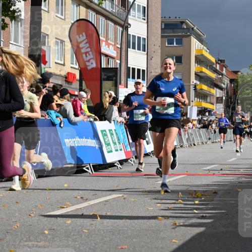 20.09.2026 - PSD Bank Halbmarathon J. Mangold http://msf.ph/oto/10534347 20.09.2026 12:22:38 Ziel 1391, 1939, 2319, 2392, 2710, 3245, 3358, 3541, 4032 meine-sportfotos.de