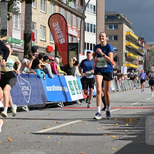 20.09.2026 - PSD Bank Halbmarathon J. Mangold http://msf.ph/oto/10534355 20.09.2026 12:22:38 Ziel 1391, 1939, 2319, 2392, 2710, 3245, 3358, 3541, 4032 meine-sportfotos.de