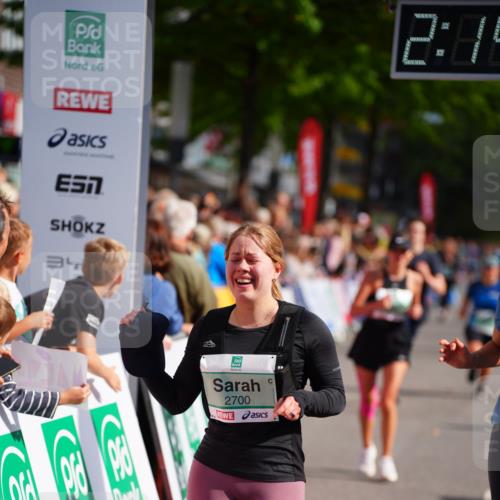 20.09.2026 - PSD Bank Halbmarathon LAZAROV Photography http://msf.ph/oto/10534379 20.09.2026 12:14:58 Ziel 1626, 1776, 1910, 2700, 3282, 3470, 3499 meine-sportfotos.de