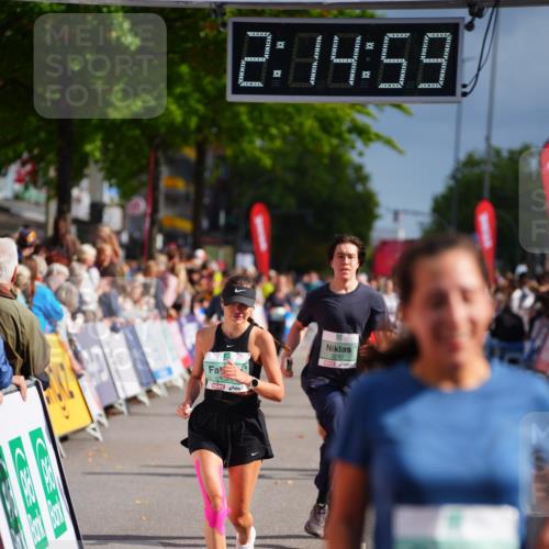 20.09.2026 - PSD Bank Halbmarathon LAZAROV Photography http://msf.ph/oto/10534417 20.09.2026 12:14:59 Ziel 1626, 1776, 1910, 2700, 3282, 3456, 3470, 3499 meine-sportfotos.de