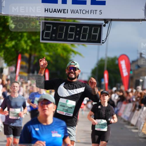 20.09.2026 - PSD Bank Halbmarathon LAZAROV Photography http://msf.ph/oto/10534522 20.09.2026 12:15:04 Ziel 1626, 1776, 1910, 2116, 2523, 2634, 2700, 3282, 3403, 3456, 3470, 4079 meine-sportfotos.de