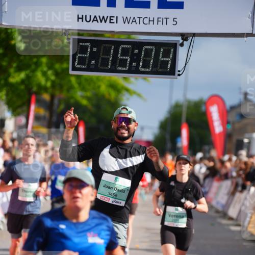 20.09.2026 - PSD Bank Halbmarathon LAZAROV Photography http://msf.ph/oto/10534531 20.09.2026 12:15:04 Ziel 1626, 1776, 1910, 2116, 2523, 2634, 2700, 3282, 3403, 3456, 3470, 4079 meine-sportfotos.de