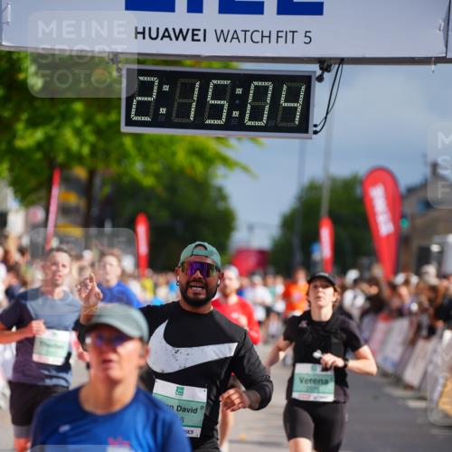 20.09.2026 - PSD Bank Halbmarathon LAZAROV Photography http://msf.ph/oto/10534546 20.09.2026 12:15:04 Ziel 1626, 1776, 1910, 2116, 2523, 2634, 2700, 3282, 3403, 3456, 3470, 4079 meine-sportfotos.de