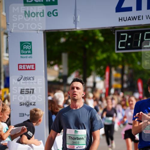 20.09.2026 - PSD Bank Halbmarathon LAZAROV Photography http://msf.ph/oto/10534613 20.09.2026 12:15:07 Ziel 1626, 1910, 2116, 2523, 2634, 2655, 3282, 3403, 3456, 4079 meine-sportfotos.de