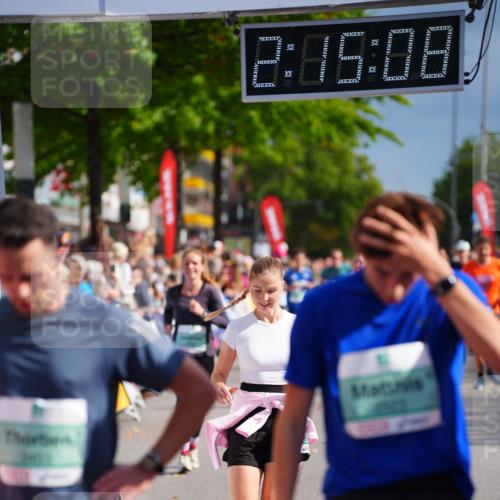 20.09.2026 - PSD Bank Halbmarathon LAZAROV Photography http://msf.ph/oto/10534635 20.09.2026 12:15:08 Ziel 1626, 1910, 2116, 2523, 2634, 2655, 3282, 3403, 3456, 4079 meine-sportfotos.de