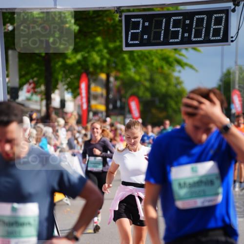 20.09.2026 - PSD Bank Halbmarathon LAZAROV Photography http://msf.ph/oto/10534642 20.09.2026 12:15:08 Ziel 1626, 1910, 2116, 2523, 2634, 2655, 3282, 3403, 3456, 4079 meine-sportfotos.de