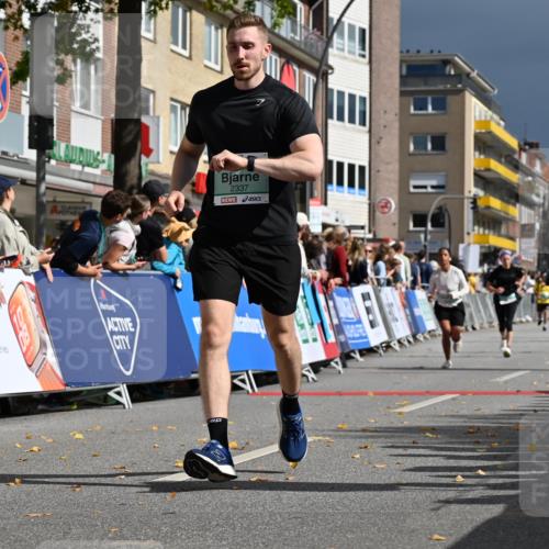 20.09.2026 - PSD Bank Halbmarathon J. Mangold http://msf.ph/oto/10534645 20.09.2026 12:22:56 Ziel 2337, 2916, 4202, 4271, 4284 meine-sportfotos.de
