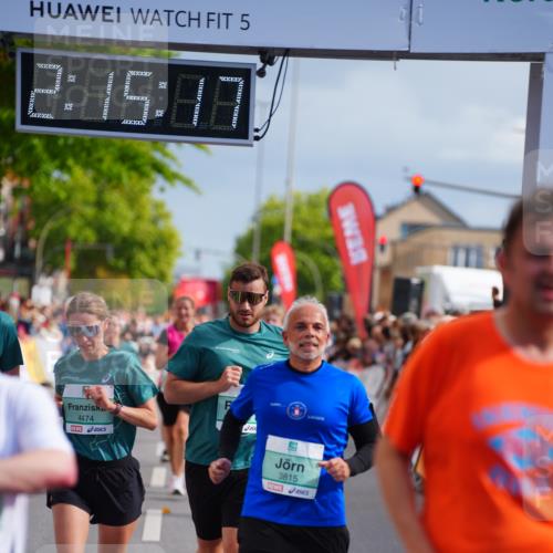 20.09.2026 - PSD Bank Halbmarathon LAZAROV Photography http://msf.ph/oto/10534810 20.09.2026 12:15:17 Ziel 1379, 2348, 2655, 2831, 2861, 3031, 3056, 3118, 3723, 3815, 4473, 4474, 4475 meine-sportfotos.de