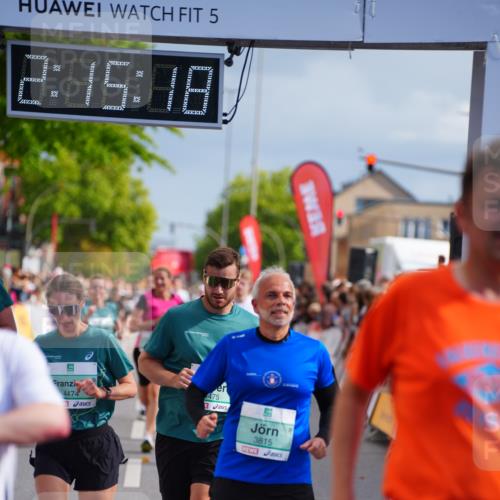 20.09.2026 - PSD Bank Halbmarathon LAZAROV Photography http://msf.ph/oto/10534814 20.09.2026 12:15:17 Ziel 1379, 2348, 2655, 2831, 2861, 3031, 3056, 3118, 3723, 3815, 4473, 4474, 4475 meine-sportfotos.de