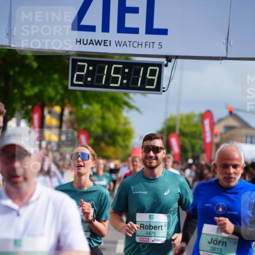 20.09.2026 - PSD Bank Halbmarathon LAZAROV Photography http://msf.ph/oto/10534823 20.09.2026 12:15:18 Ziel 1379, 2288, 2348, 2655, 2831, 2861, 3031, 3056, 3118, 3723, 3815, 4473, 4474, 4475 meine-sportfotos.de