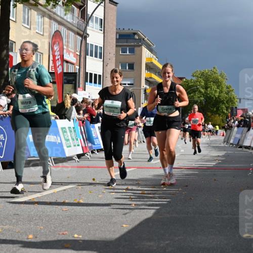 20.09.2026 - PSD Bank Halbmarathon J. Mangold http://msf.ph/oto/10534903 20.09.2026 12:23:28 Ziel 1513, 1884, 1917, 1918, 2150, 2257, 2384, 2414, 2483, 3595, 3650, 4517 meine-sportfotos.de