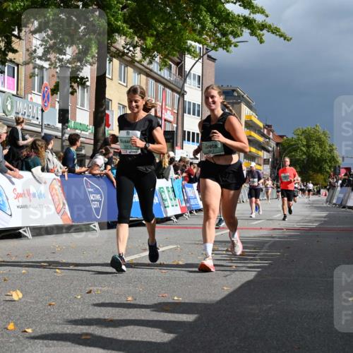 20.09.2026 - PSD Bank Halbmarathon J. Mangold http://msf.ph/oto/10534918 20.09.2026 12:23:30 Ziel 1513, 1884, 1917, 1918, 2150, 2257, 2384, 2414, 2483, 2897, 3595, 3650, 4517 meine-sportfotos.de