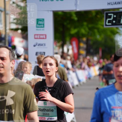 20.09.2026 - PSD Bank Halbmarathon LAZAROV Photography http://msf.ph/oto/10534973 20.09.2026 12:15:36 Ziel 1069, 1516, 1529, 1769, 2800, 3276, 3277, 3553, 3568, 4058, 4673, 4677 meine-sportfotos.de