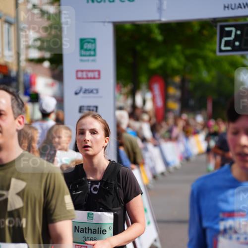 20.09.2026 - PSD Bank Halbmarathon LAZAROV Photography http://msf.ph/oto/10534977 20.09.2026 12:15:36 Ziel 1069, 1516, 1529, 1769, 2800, 3276, 3277, 3553, 3568, 4058, 4673, 4677 meine-sportfotos.de