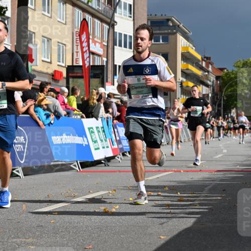 20.09.2026 - PSD Bank Halbmarathon J. Mangold http://msf.ph/oto/10534986 20.09.2026 12:23:37 Ziel 1136, 1513, 1987, 2150, 2257, 2414, 2483, 2897, 3595 meine-sportfotos.de