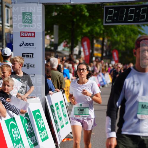20.09.2026 - PSD Bank Halbmarathon LAZAROV Photography http://msf.ph/oto/10535125 20.09.2026 12:15:49 Ziel 1084, 1132, 1357, 2315, 2576, 3010, 3011, 3101, 3202, 3367, 4381, 4382 meine-sportfotos.de