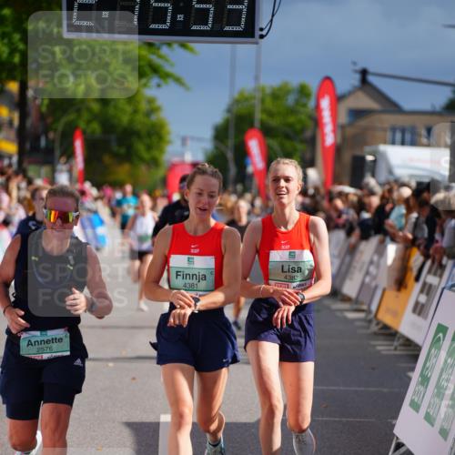 20.09.2026 - PSD Bank Halbmarathon LAZAROV Photography http://msf.ph/oto/10535154 20.09.2026 12:15:53 Ziel 1084, 1132, 2315, 2316, 2576, 3101, 3202, 3367, 4381, 4382, 4548 meine-sportfotos.de