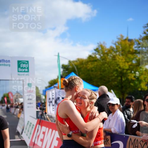20.09.2026 - PSD Bank Halbmarathon LAZAROV Photography http://msf.ph/oto/10535247 20.09.2026 12:16:02 Ziel 1201, 1992, 2316, 4548, 4606 meine-sportfotos.de