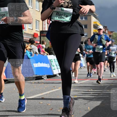 20.09.2026 - PSD Bank Halbmarathon J. Mangold http://msf.ph/oto/10535310 20.09.2026 12:24:30 Ziel 1009, 1161, 1439, 1503, 1644, 1688, 1768, 1857, 2083, 2167, 2207, 2289, 2442, 3419, 3453, 3533, 4077, 4332 meine-sportfotos.de
