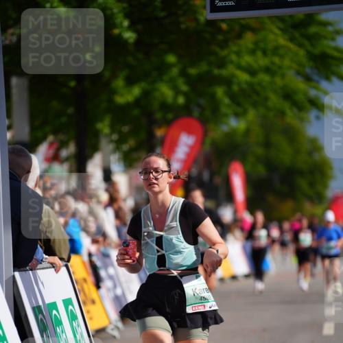 20.09.2026 - PSD Bank Halbmarathon LAZAROV Photography http://msf.ph/oto/10535328 20.09.2026 12:16:17 Ziel 1817, 3850, 4592, 4782 meine-sportfotos.de