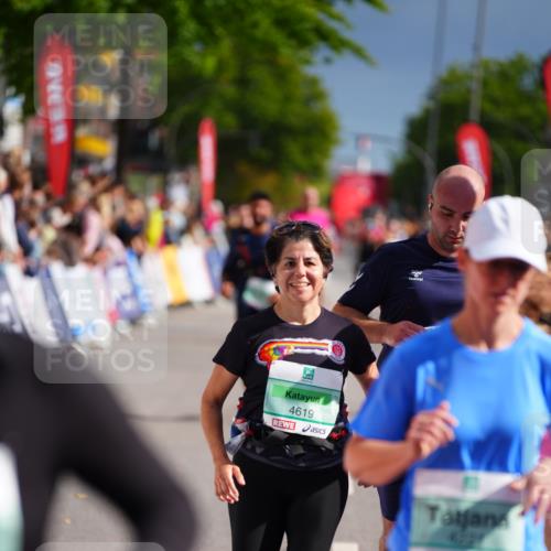 20.09.2026 - PSD Bank Halbmarathon LAZAROV Photography http://msf.ph/oto/10535416 20.09.2026 12:16:29 Ziel 1611, 1817, 3248, 4090, 4221, 4222, 4619 meine-sportfotos.de