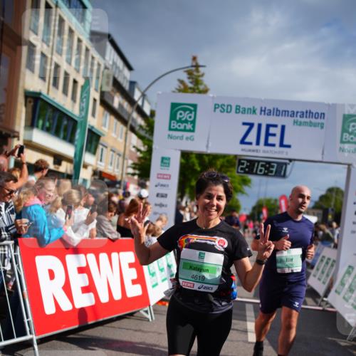 20.09.2026 - PSD Bank Halbmarathon LAZAROV Photography http://msf.ph/oto/10535455 20.09.2026 12:16:31 Ziel 1611, 1971, 3248, 4090, 4221, 4222, 4619 meine-sportfotos.de