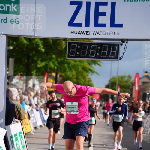 20.09.2026 - PSD Bank Halbmarathon LAZAROV Photography http://msf.ph/oto/10535520 20.09.2026 12:16:37 Ziel 1611, 1649, 1971, 2070, 2114, 2792, 3318, 3911, 4090, 4619 meine-sportfotos.de