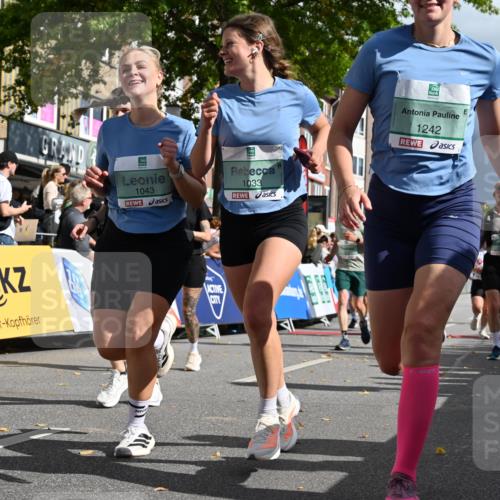 20.09.2026 - PSD Bank Halbmarathon J. Mangold http://msf.ph/oto/10535527 20.09.2026 12:24:42 Ziel 1033, 1043, 1242, 1503, 1633, 1654, 1932, 2083, 2135, 2167, 2207, 2294, 2328, 2452, 2596, 2658, 3510, 3756, 4077, 4190, 4663 meine-sportfotos.de