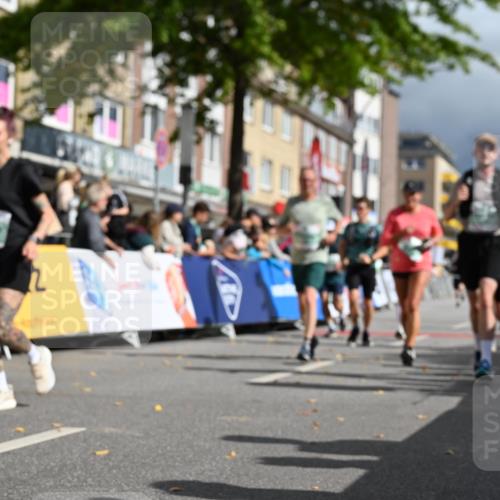 20.09.2026 - PSD Bank Halbmarathon J. Mangold http://msf.ph/oto/10535545 20.09.2026 12:24:43 Ziel 1033, 1043, 1242, 1503, 1633, 1654, 1932, 2135, 2207, 2294, 2328, 2452, 2596, 2658, 2798, 3510, 3756, 4190, 4663 meine-sportfotos.de