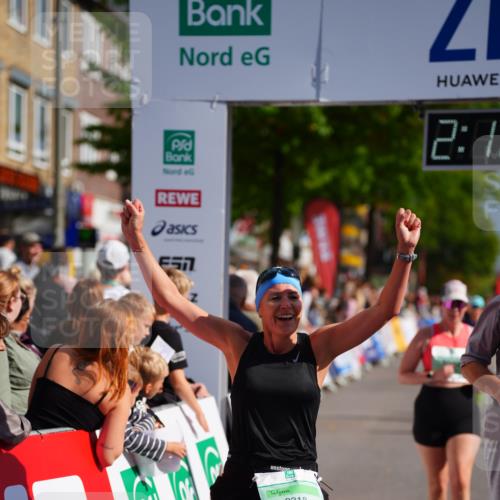 20.09.2026 - PSD Bank Halbmarathon LAZAROV Photography http://msf.ph/oto/10535612 20.09.2026 12:16:42 Ziel 1649, 1971, 2070, 2114, 2646, 2792, 3274, 3318, 3719, 3911 meine-sportfotos.de