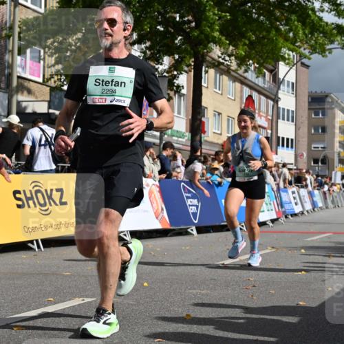 20.09.2026 - PSD Bank Halbmarathon J. Mangold http://msf.ph/oto/10535632 20.09.2026 12:24:52 Ziel 1134, 2294, 2798, 4190 meine-sportfotos.de