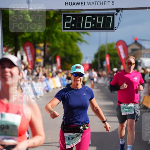 20.09.2026 - PSD Bank Halbmarathon LAZAROV Photography http://msf.ph/oto/10535664 20.09.2026 12:16:46 Ziel 1649, 2070, 2114, 2574, 2646, 2792, 3274, 3318, 3719, 3911 meine-sportfotos.de