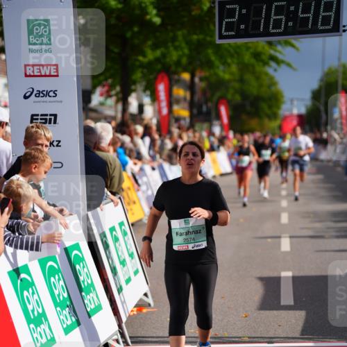 20.09.2026 - PSD Bank Halbmarathon LAZAROV Photography http://msf.ph/oto/10535689 20.09.2026 12:16:48 Ziel 1649, 2070, 2574, 2646, 2792, 3274, 3318, 3611, 3719 meine-sportfotos.de