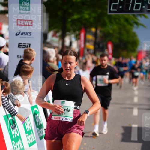 20.09.2026 - PSD Bank Halbmarathon LAZAROV Photography http://msf.ph/oto/10535790 20.09.2026 12:16:54 Ziel 1060, 2535, 2574, 2646, 3274, 3477, 3611 meine-sportfotos.de