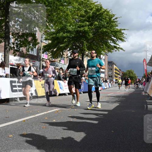 20.09.2026 - PSD Bank Halbmarathon J. Mangold http://msf.ph/oto/10535797 20.09.2026 12:25:49 Ziel 1259, 1754, 1914, 2824, 3900, 4390, 4391, 4392, 4588, 4736 meine-sportfotos.de