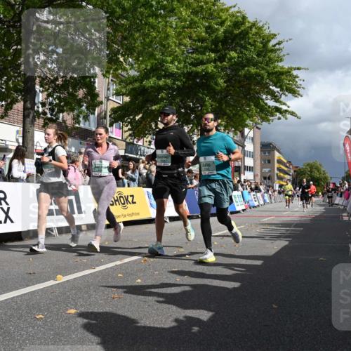20.09.2026 - PSD Bank Halbmarathon J. Mangold http://msf.ph/oto/10535799 20.09.2026 12:25:49 Ziel 1259, 1754, 1914, 2824, 3900, 4390, 4391, 4392, 4588, 4736 meine-sportfotos.de