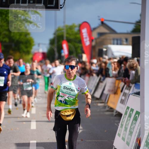 20.09.2026 - PSD Bank Halbmarathon LAZAROV Photography http://msf.ph/oto/10535853 20.09.2026 12:16:58 Ziel 1060, 1988, 2006, 2535, 3000, 3231, 3477, 3611, 4477 meine-sportfotos.de
