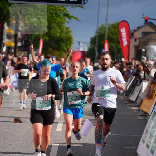20.09.2026 - PSD Bank Halbmarathon LAZAROV Photography http://msf.ph/oto/10535896 20.09.2026 12:17:01 Ziel 1060, 1562, 1759, 1988, 2006, 2535, 3000, 3231, 3477, 4419, 4477 meine-sportfotos.de