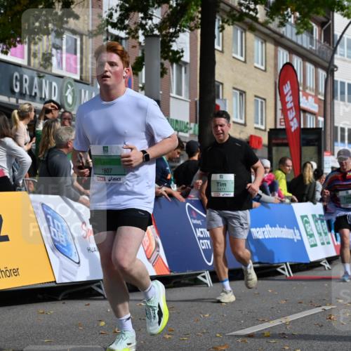 20.09.2026 - PSD Bank Halbmarathon J. Mangold http://msf.ph/oto/10535905 20.09.2026 12:26:01 Ziel 1477, 1754, 1807, 1914, 2477, 3693, 3694, 4216 meine-sportfotos.de