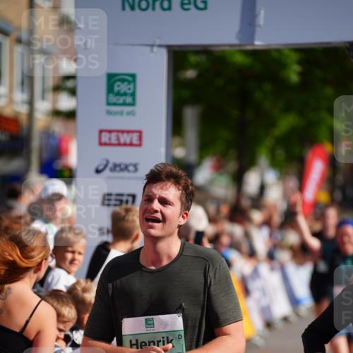 20.09.2026 - PSD Bank Halbmarathon LAZAROV Photography http://msf.ph/oto/10535942 20.09.2026 12:17:04 Ziel 1562, 1759, 1988, 2006, 2117, 2248, 2325, 2535, 3000, 3231, 4059, 4211, 4419, 4477 meine-sportfotos.de