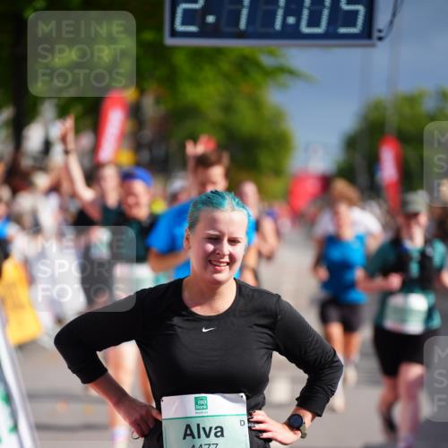 20.09.2026 - PSD Bank Halbmarathon LAZAROV Photography http://msf.ph/oto/10535952 20.09.2026 12:17:04 Ziel 1562, 1759, 1988, 2006, 2117, 2248, 2325, 2535, 3000, 3231, 4059, 4211, 4419, 4477 meine-sportfotos.de